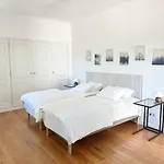 Yo-house Villa
