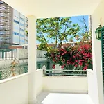 Yo-house Villa