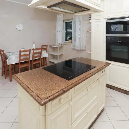 Yo-house * Costa da Caparica