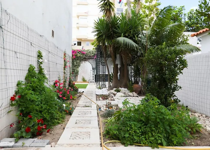 Yo-house Costa de Caparica